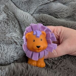 Vintage Fisher Price Little People Lion With Felt